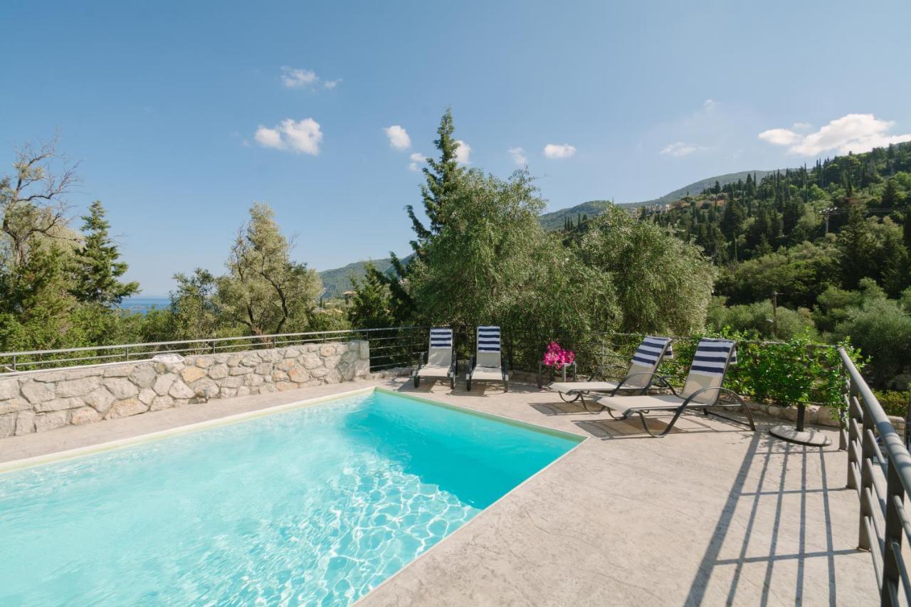 Katerina'S Village Ayios Nikitas Ngoại thất bức ảnh
