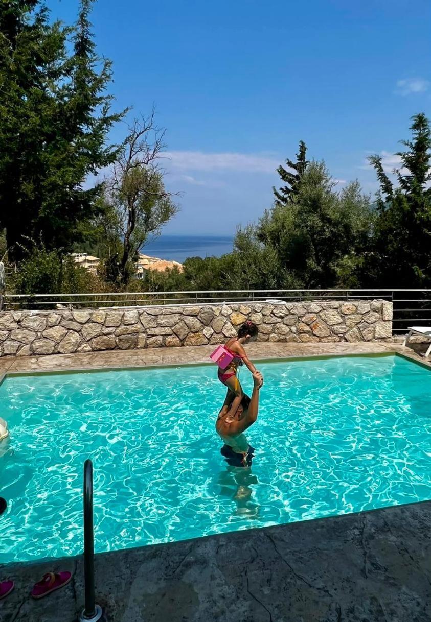 Katerina'S Village Ayios Nikitas Ngoại thất bức ảnh