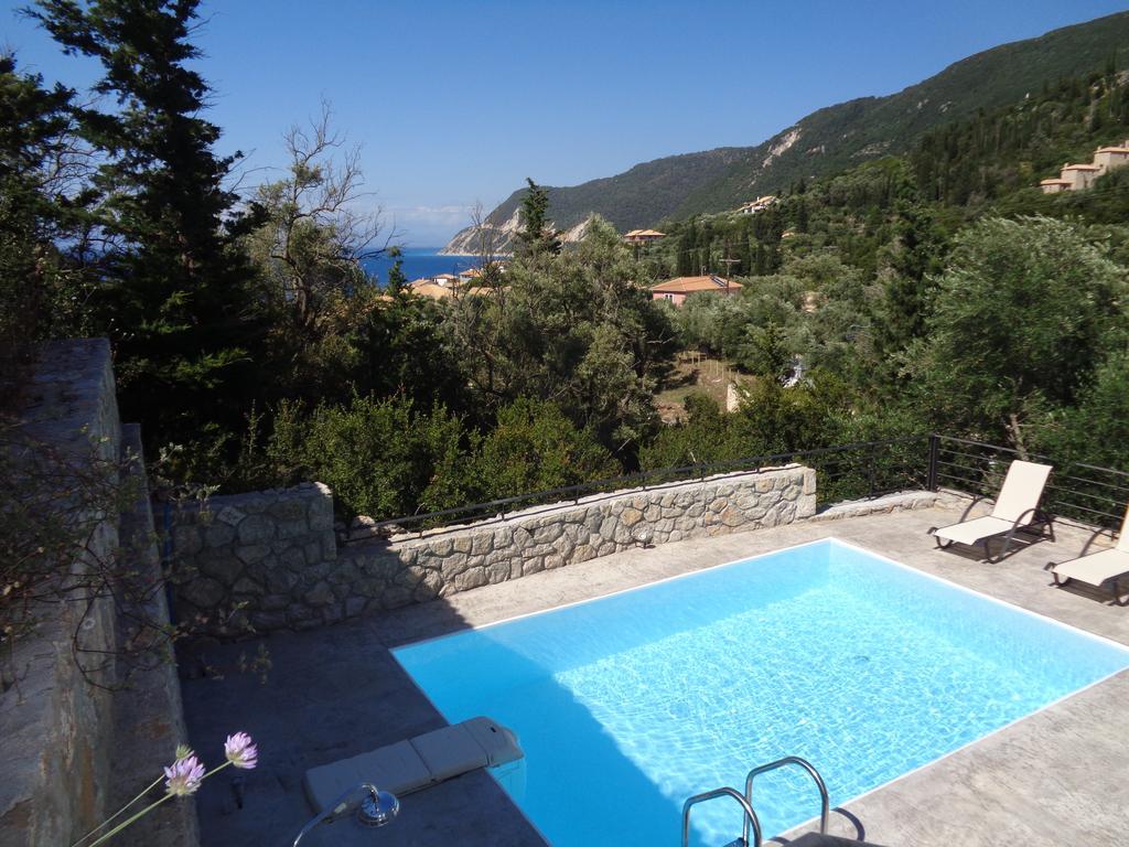 Katerina'S Village Ayios Nikitas Ngoại thất bức ảnh