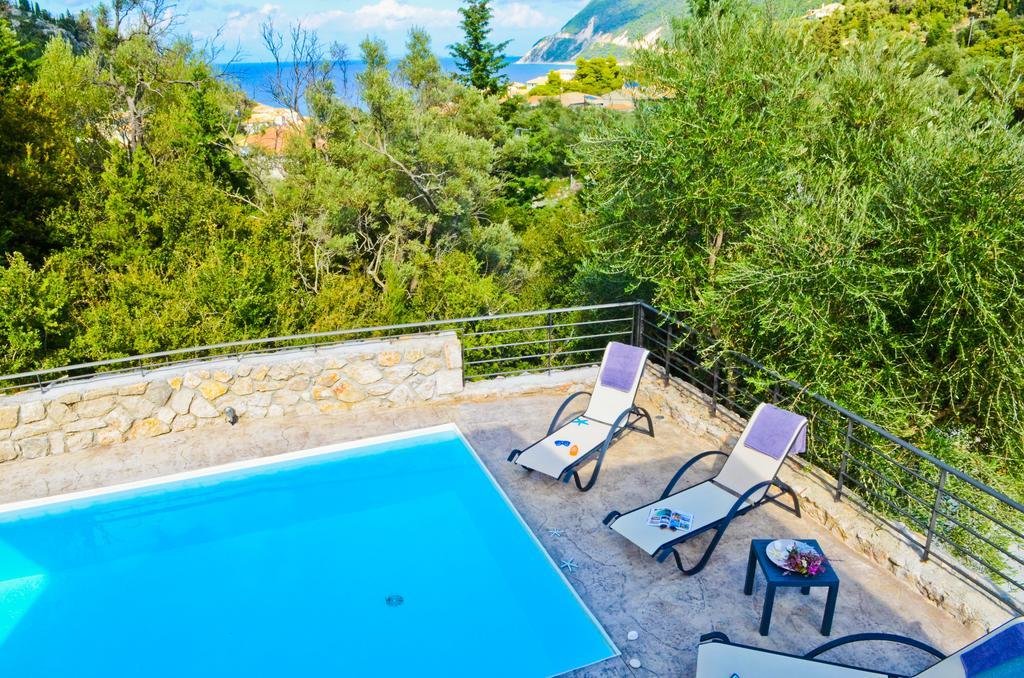 Katerina'S Village Ayios Nikitas Ngoại thất bức ảnh