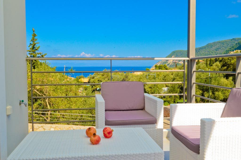 Katerina'S Village Ayios Nikitas Ngoại thất bức ảnh