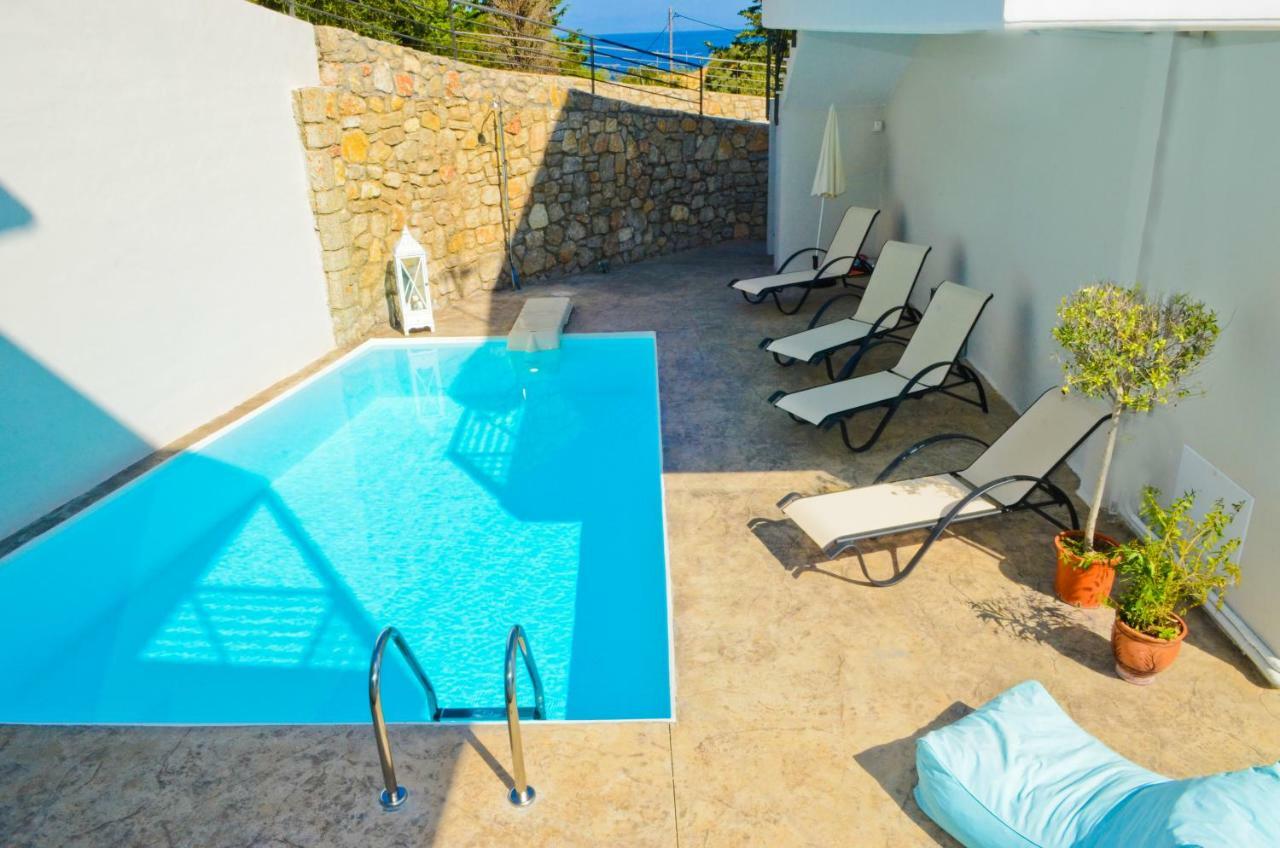 Katerina'S Village Ayios Nikitas Ngoại thất bức ảnh